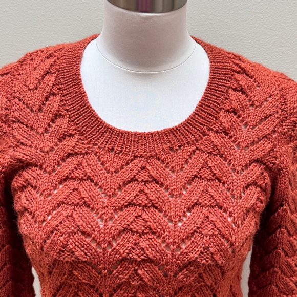 Custom Hand-knit Rust Wool Sweater - Picture 2 of 7